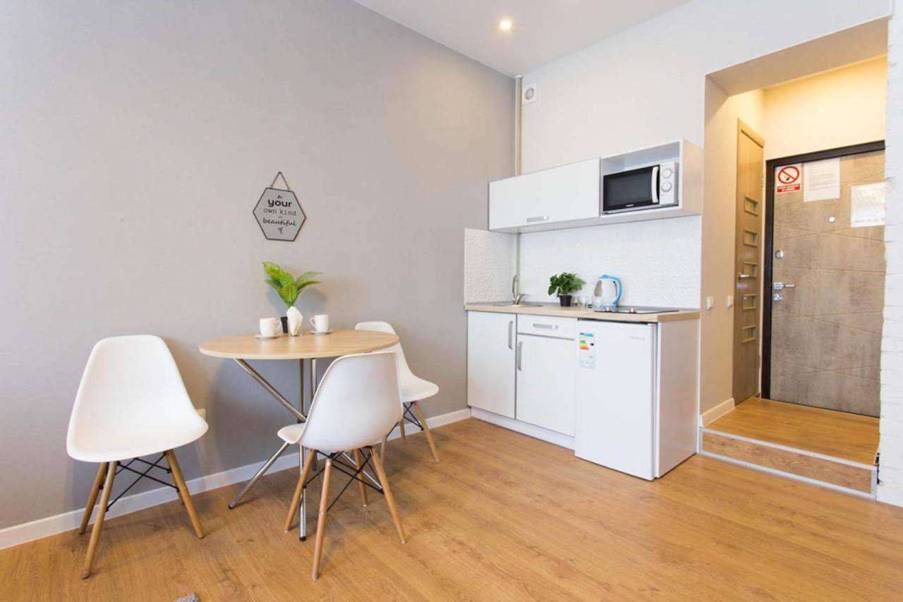 Modern Studio Beside Metro Yaroslava Mudroho, Universytet - Chernyshevska Str 95-7 Kharkiv Bagian luar foto