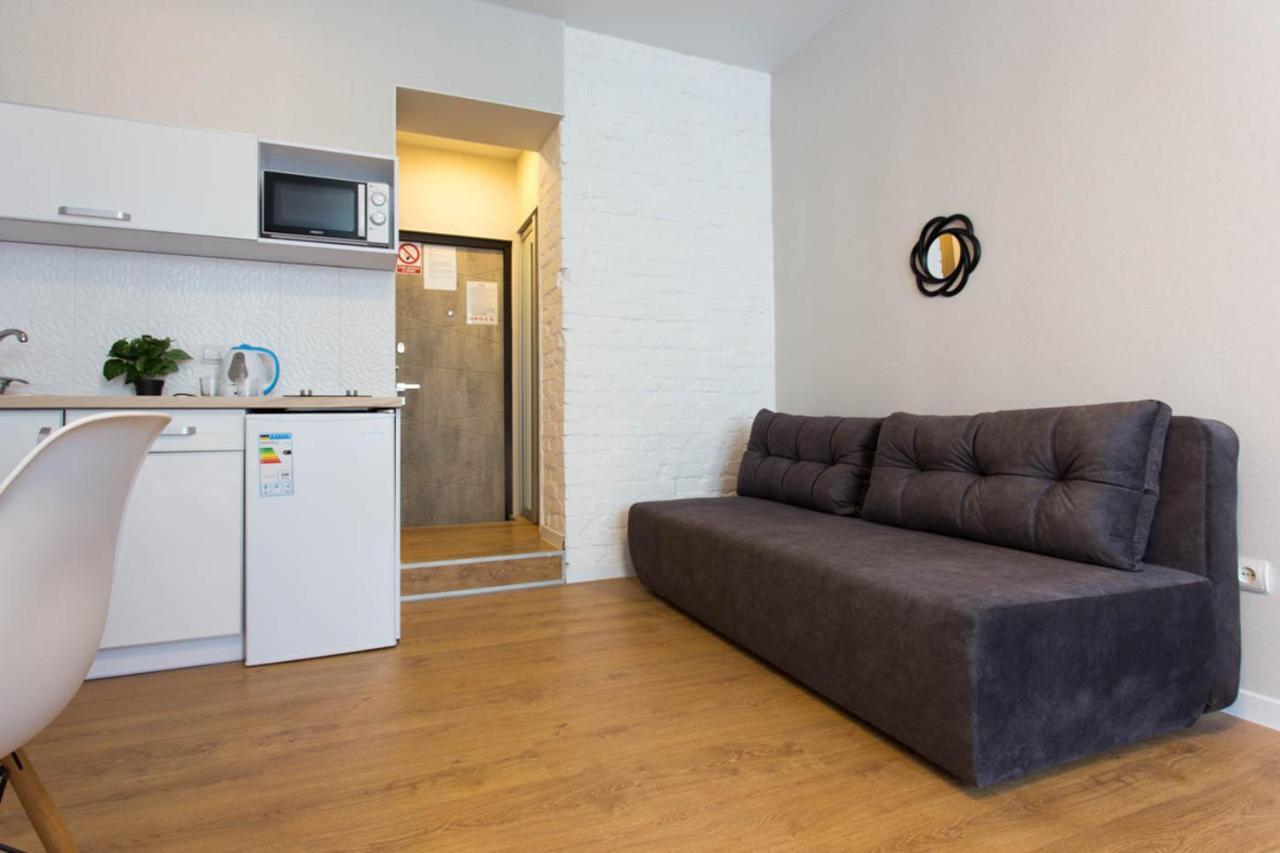Modern Studio Beside Metro Yaroslava Mudroho, Universytet - Chernyshevska Str 95-7 Kharkiv Bagian luar foto