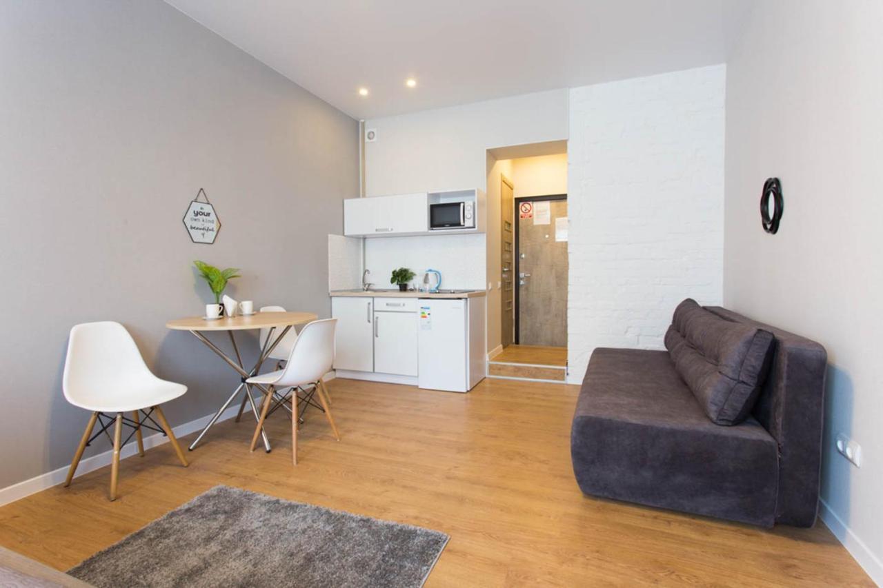 Modern Studio Beside Metro Yaroslava Mudroho, Universytet - Chernyshevska Str 95-7 Kharkiv Bagian luar foto