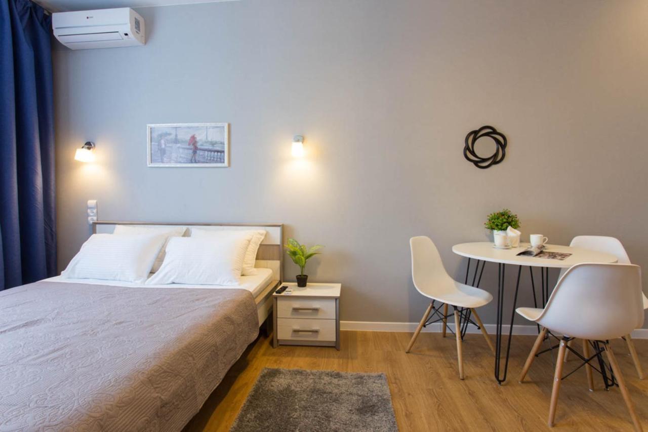 Modern Studio Beside Metro Yaroslava Mudroho, Universytet - Chernyshevska Str 95-7 Kharkiv Bagian luar foto