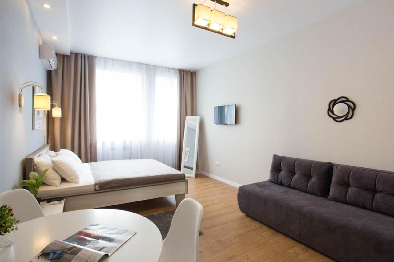 Modern Studio Beside Metro Yaroslava Mudroho, Universytet - Chernyshevska Str 95-7 Kharkiv Bagian luar foto