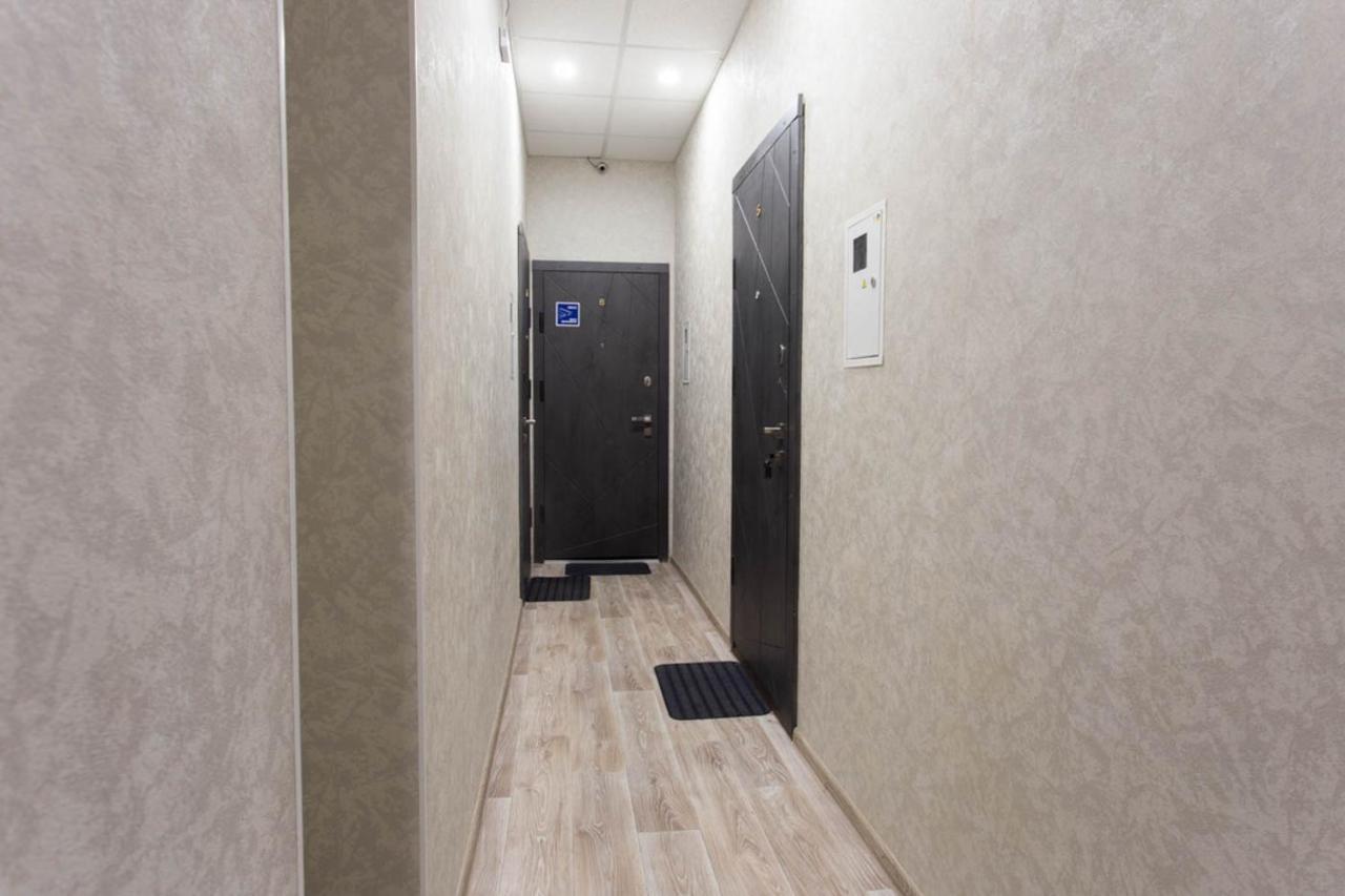 Modern Studio Beside Metro Yaroslava Mudroho, Universytet - Chernyshevska Str 95-7 Kharkiv Bagian luar foto