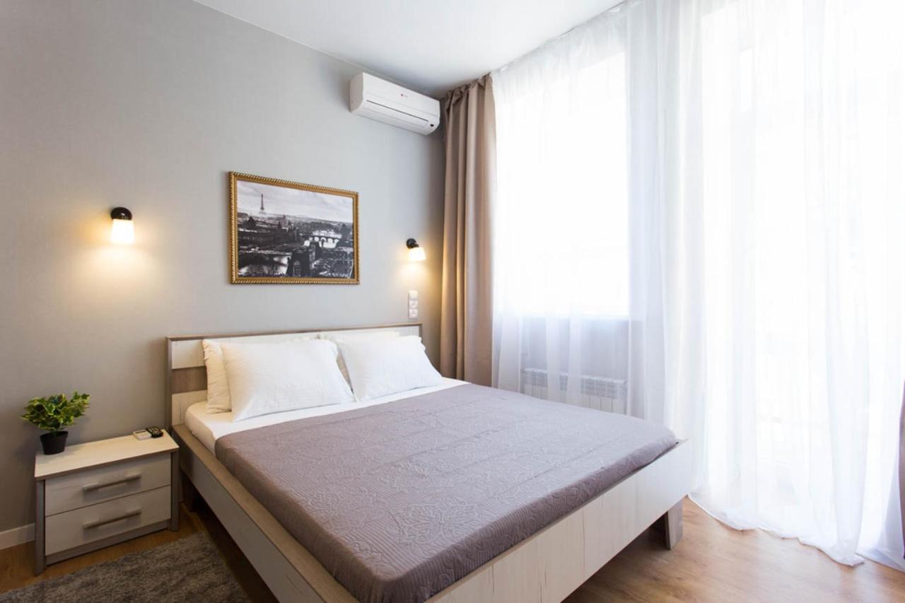 Modern Studio Beside Metro Yaroslava Mudroho, Universytet - Chernyshevska Str 95-7 Kharkiv Bagian luar foto