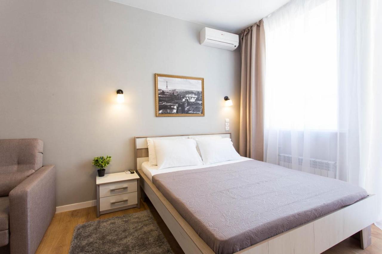 Modern Studio Beside Metro Yaroslava Mudroho, Universytet - Chernyshevska Str 95-7 Kharkiv Bagian luar foto