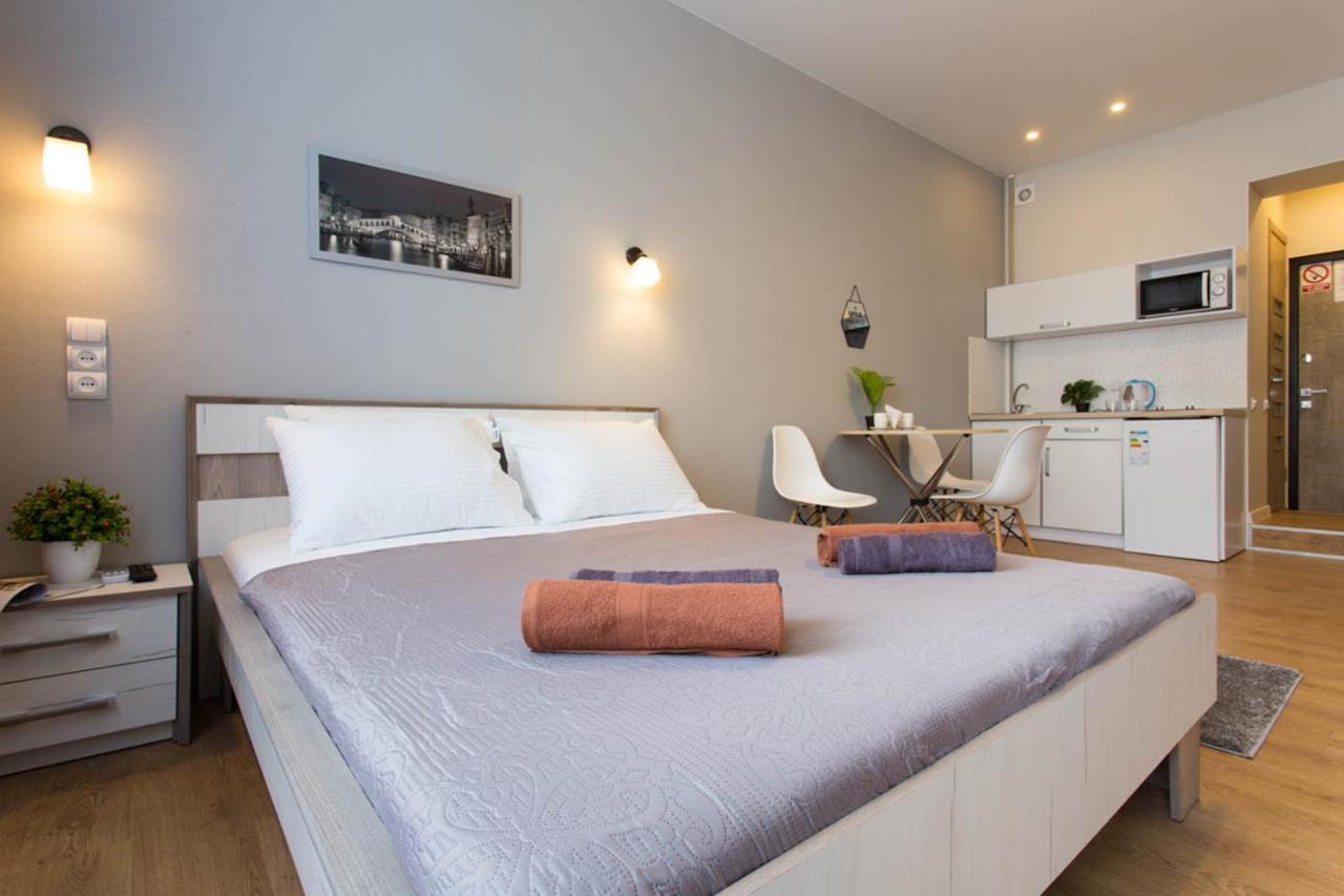 Modern Studio Beside Metro Yaroslava Mudroho, Universytet - Chernyshevska Str 95-7 Kharkiv Bagian luar foto