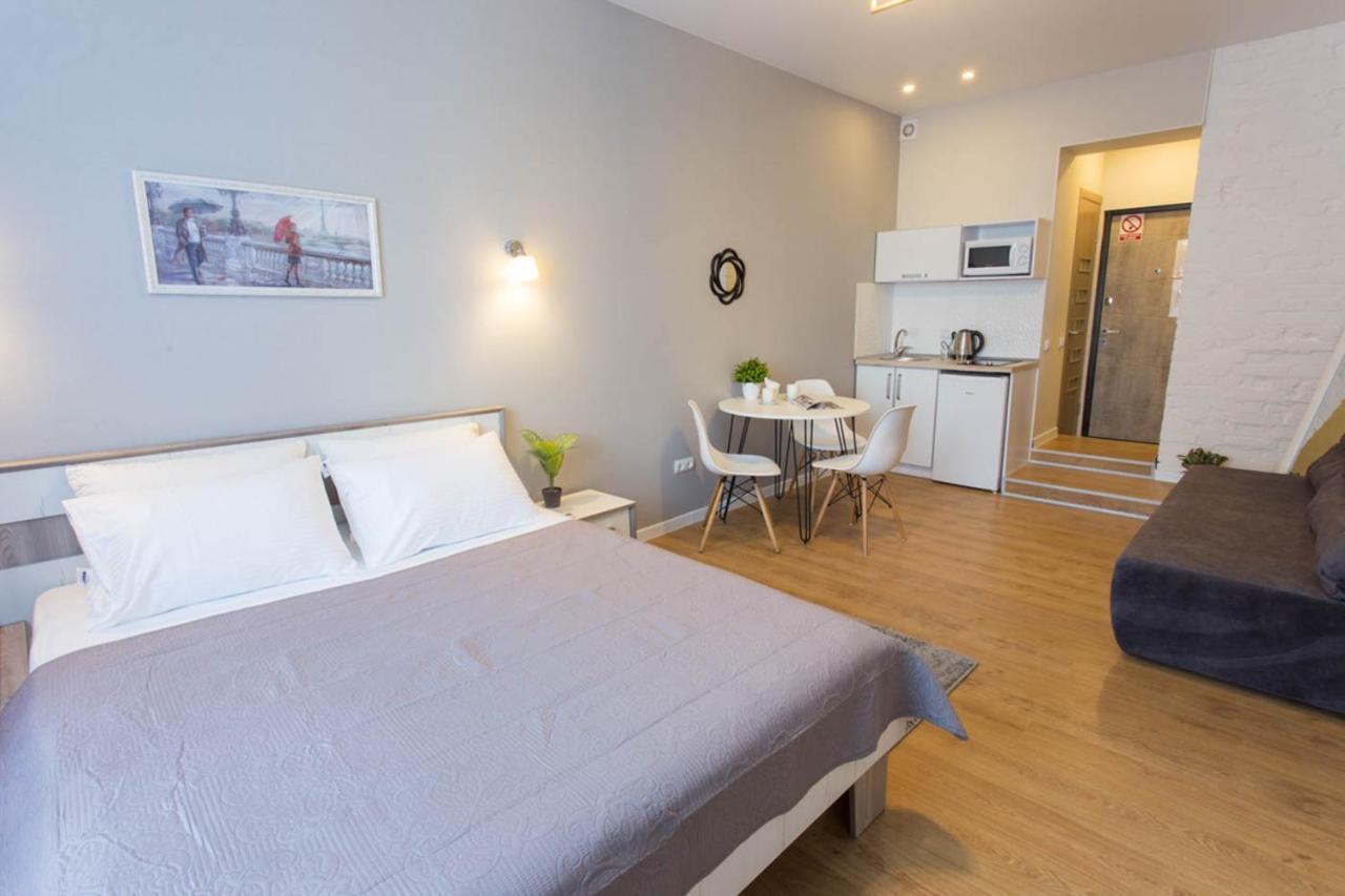 Modern Studio Beside Metro Yaroslava Mudroho, Universytet - Chernyshevska Str 95-7 Kharkiv Bagian luar foto