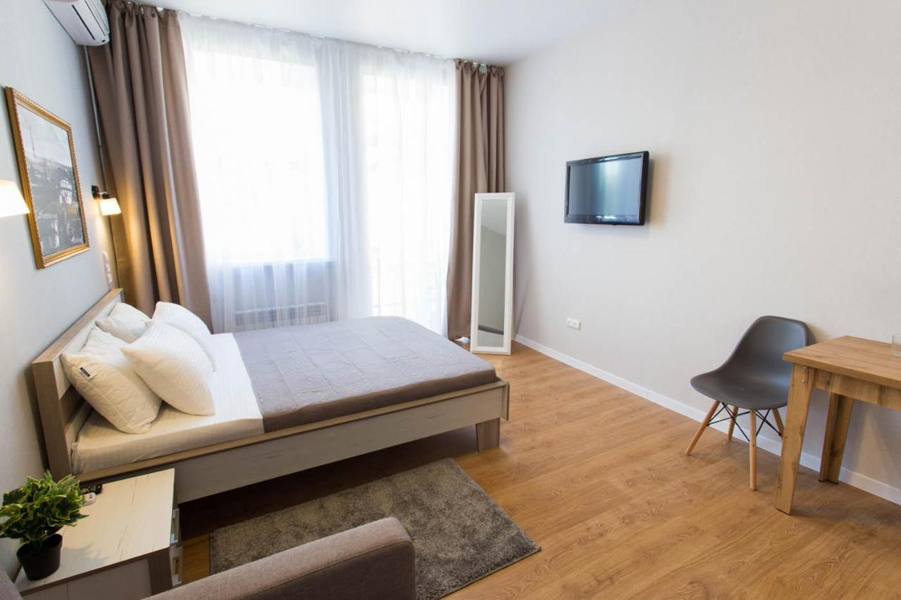 Modern Studio Beside Metro Yaroslava Mudroho, Universytet - Chernyshevska Str 95-7 Kharkiv Bagian luar foto