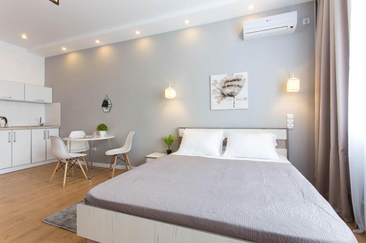 Modern Studio Beside Metro Yaroslava Mudroho, Universytet - Chernyshevska Str 95-7 Kharkiv Bagian luar foto