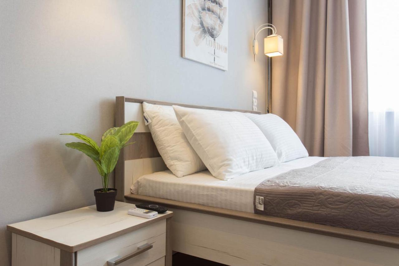 Modern Studio Beside Metro Yaroslava Mudroho, Universytet - Chernyshevska Str 95-7 Kharkiv Bagian luar foto