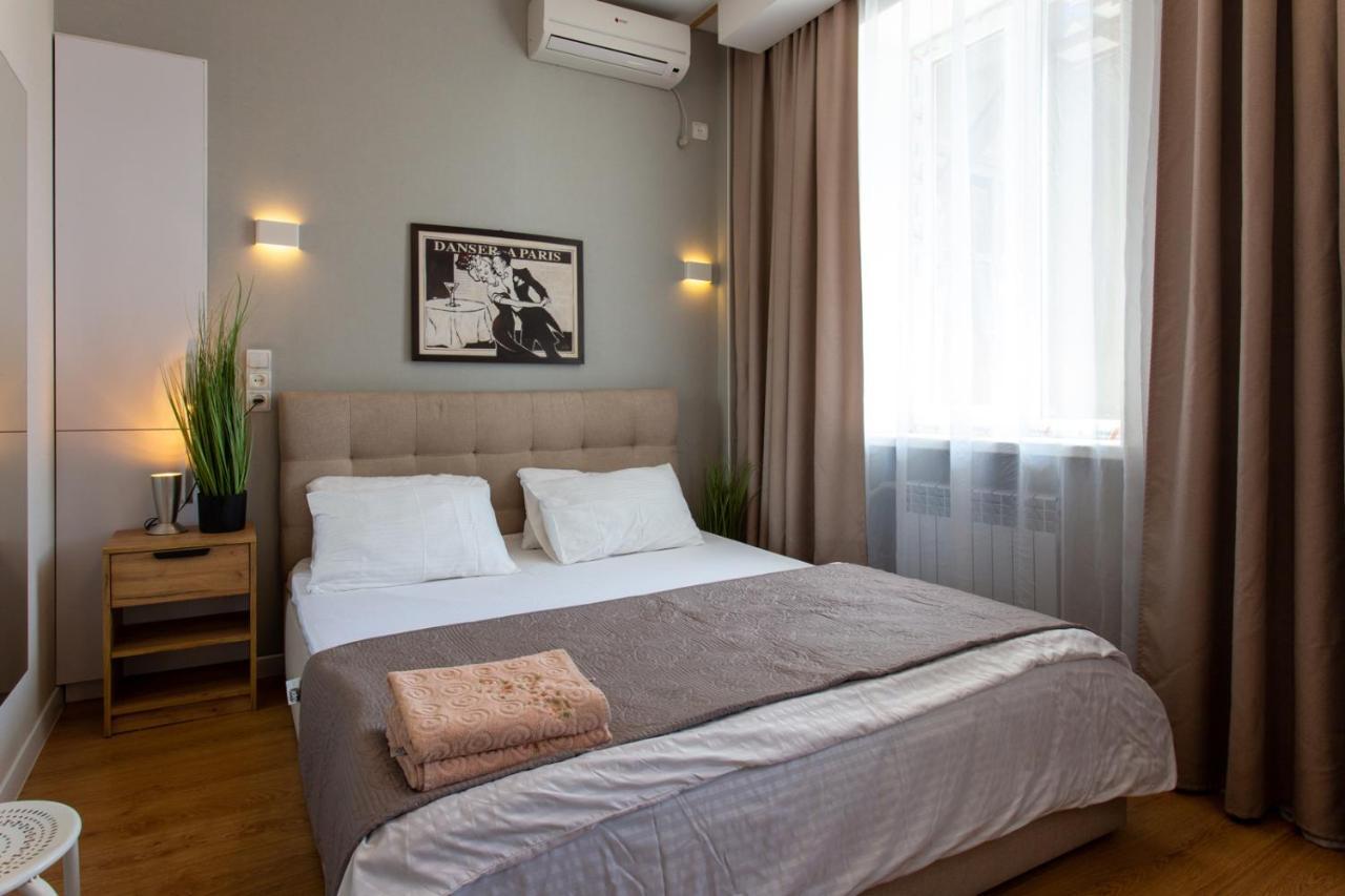 Modern Studio Beside Metro Yaroslava Mudroho, Universytet - Chernyshevska Str 95-7 Kharkiv Bagian luar foto