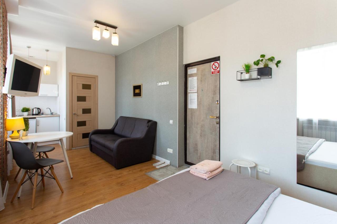 Modern Studio Beside Metro Yaroslava Mudroho, Universytet - Chernyshevska Str 95-7 Kharkiv Bagian luar foto