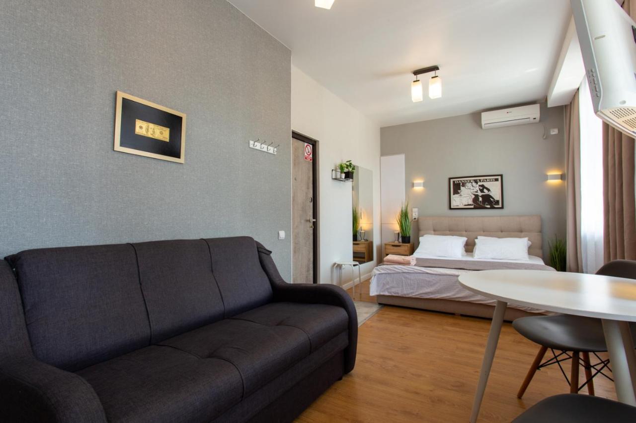 Modern Studio Beside Metro Yaroslava Mudroho, Universytet - Chernyshevska Str 95-7 Kharkiv Bagian luar foto